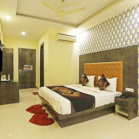 Hotel Smart Signature By Smart Group New Delhi Extérieur photo