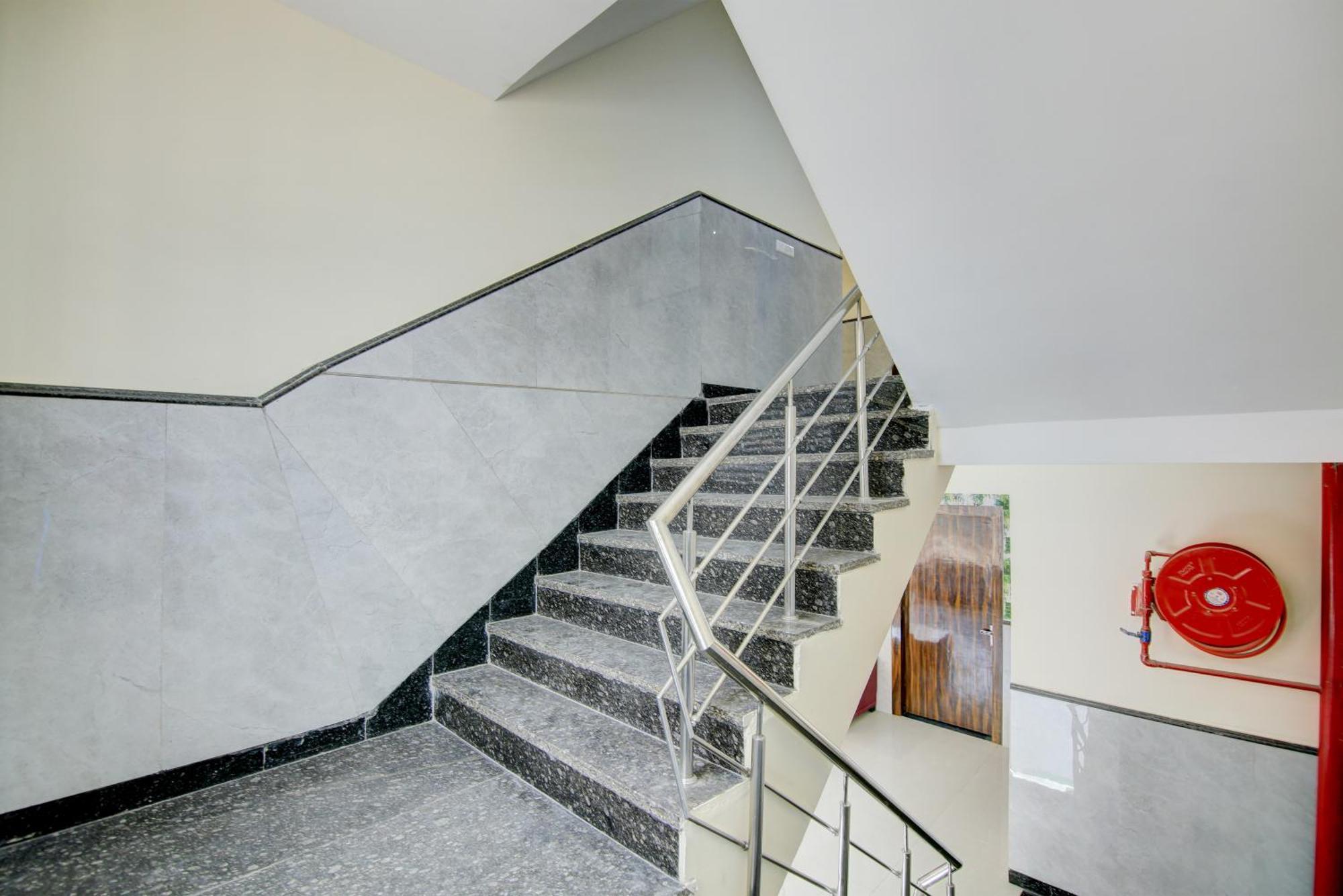 Hotel Smart Signature By Smart Group New Delhi Extérieur photo