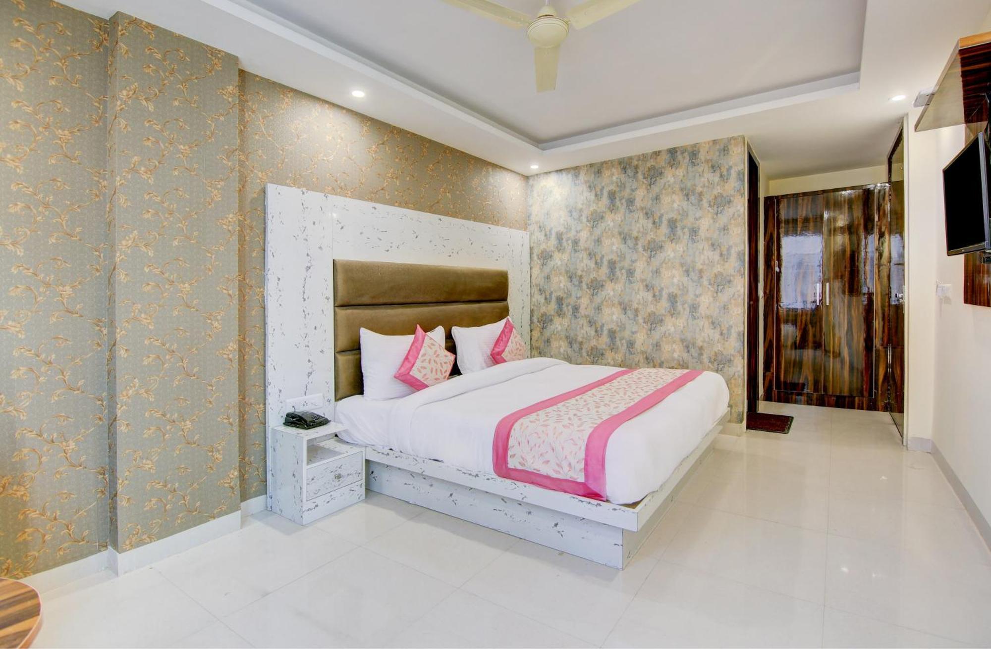 Hotel Smart Signature By Smart Group New Delhi Extérieur photo