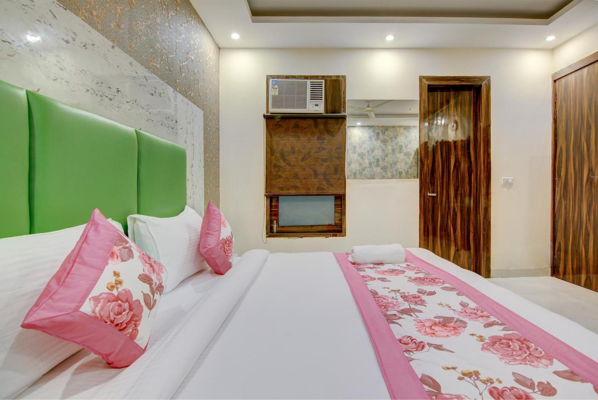 Hotel Smart Signature By Smart Group New Delhi Extérieur photo